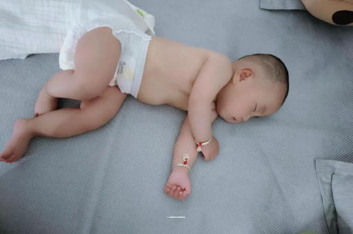 桦甸9个月宝宝可以吃盐吗